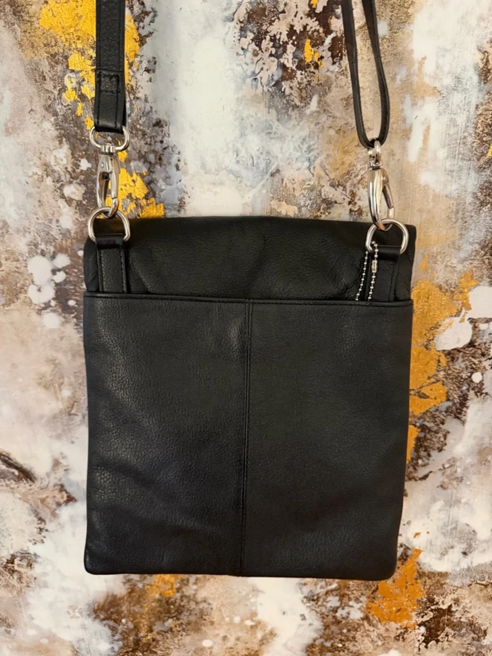 latico compact black